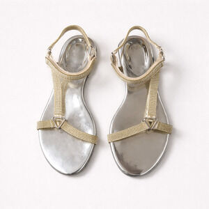NIB Lilana Senorita-01 Flat Ankle Strap Sandals size 9